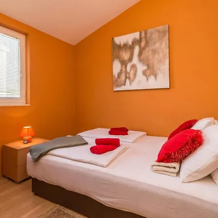 8 Bedroom Gorgeous In Biograd Na Moru